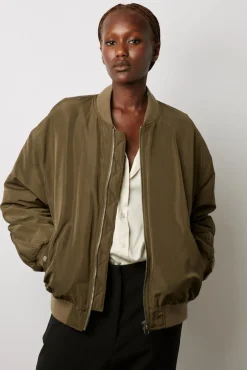 Bomber - Sofia