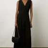 Robe Longue Sans Manche Noir - Elvina