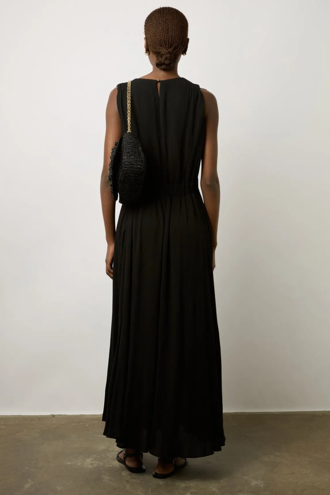 Robe Longue Sans Manche Noir - Elvina