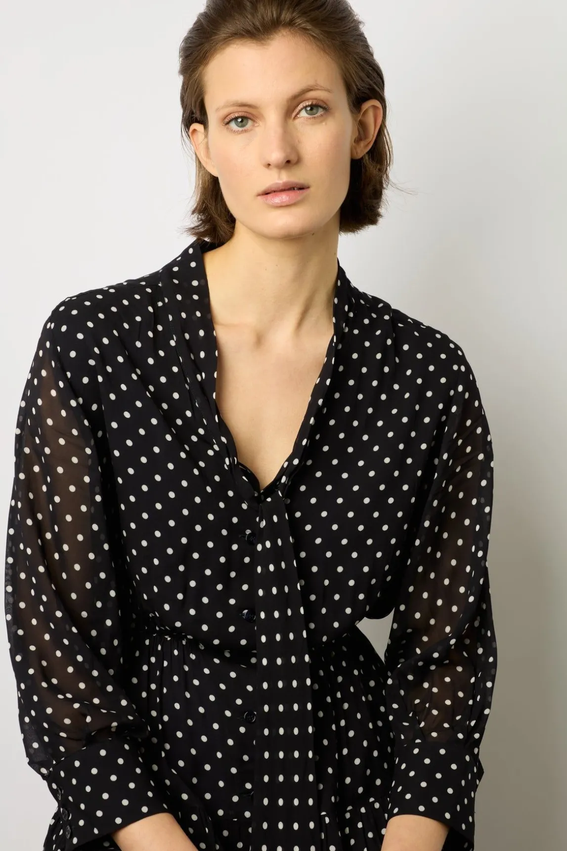 Robe Midi En Crepe A Pois Marine - Elda