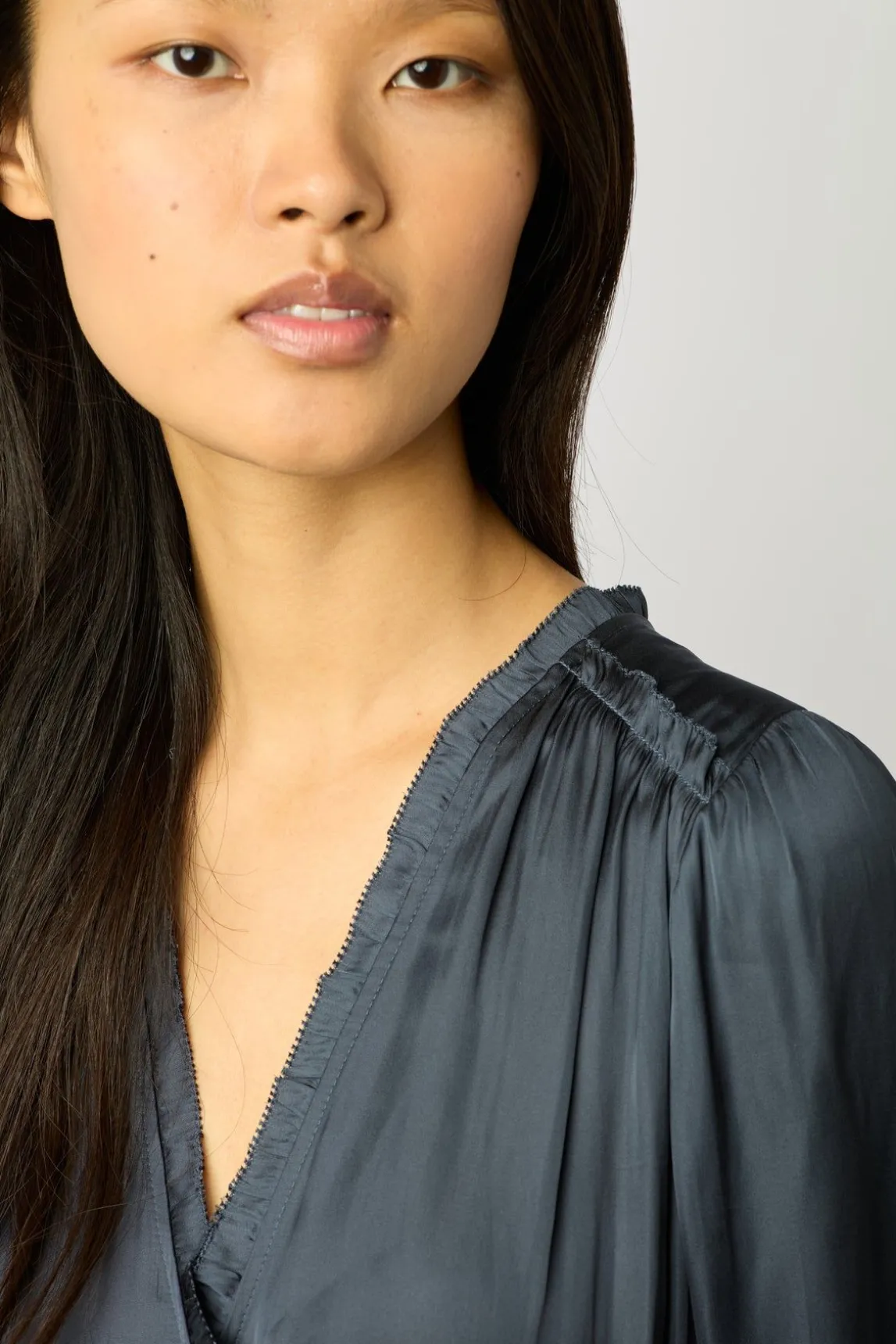 Robe Midi En Satin A Volants Encre - Endy