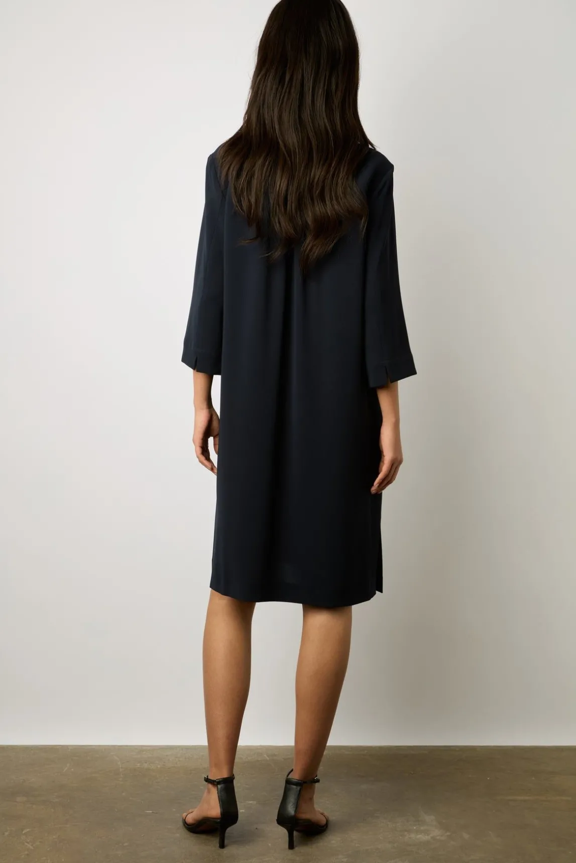 Robe Mi-Longue Col Zippe Marine - Eliff